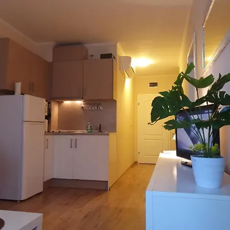 Down Park Deluxe B6 Apartment *